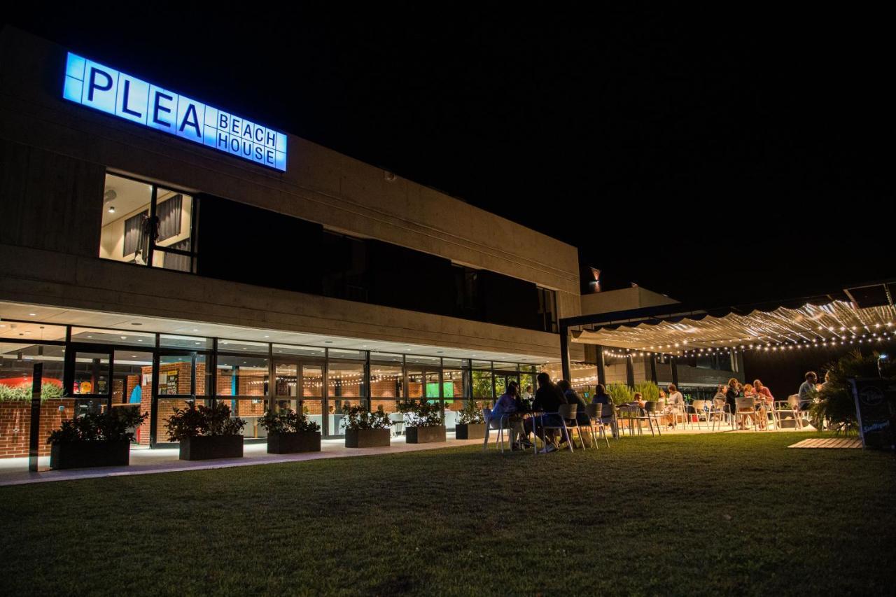 Plea Beach House Loredo Eksteriør bilde